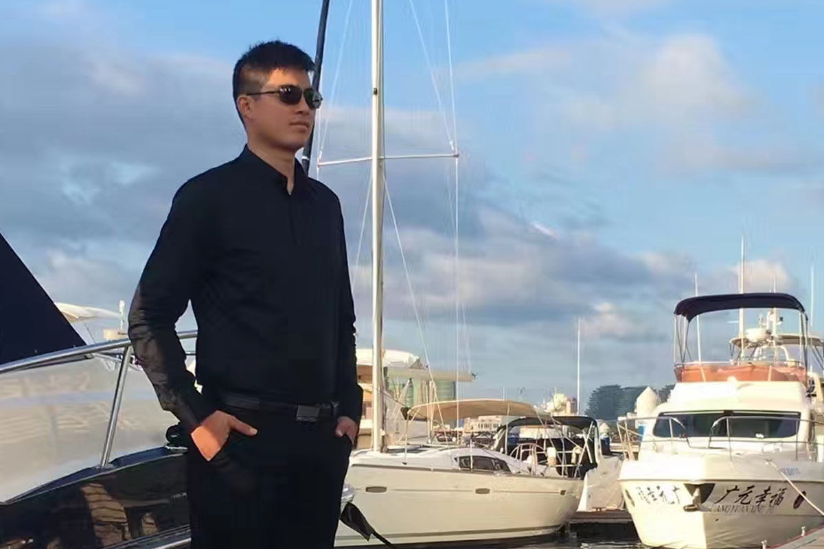 中國(guó)商人泰國(guó)遇刺引發(fā)旅游護(hù)衛(wèi)關(guān)注熱，多人雇旅游保鏢