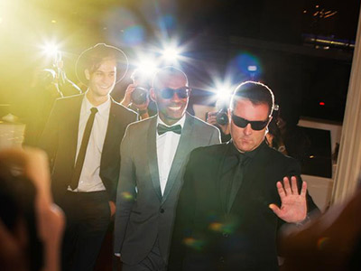 上海企業(yè)家暑期雇家庭保鏢守護(hù)孩子，怕出安全問題